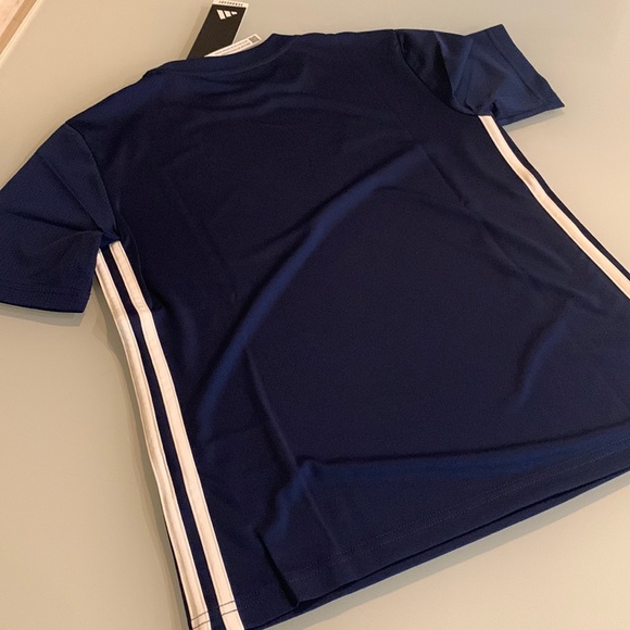 Adidas Tabela 23 soccer jersey - size M (11-12Y) - Picture 2 of 13